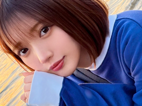 【ショートカット女子大生と】 可愛すぎる彼女とデート＆生ハメ！ 貧乳ボディにぶっかけまくり！