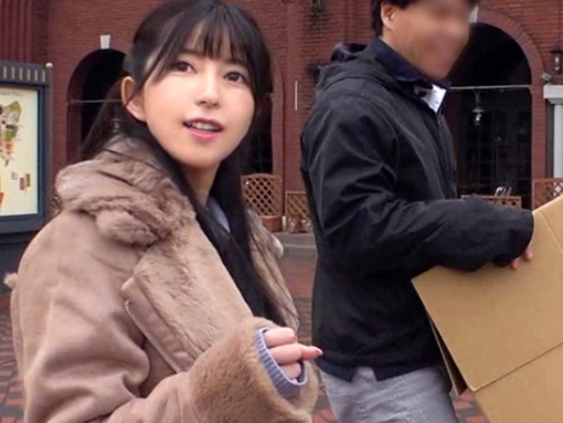 【巨乳美少女ナンパ】デカパイ美少女がチンコに夢中！騎乗位でおマンコ激しく突き上げられ、感じまくりの乱れっぷり！巨乳揺らして感じまくる姿がエロすぎる！！