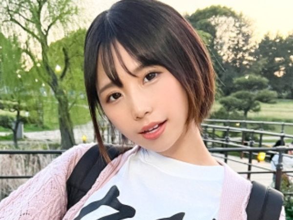 【Z世代ビッチの完堕ち】「キモい」が「気持ちいい♡」に！生意気な口もチンポの快楽には勝てず…複数プレイで無限ピストン、ビッチの性欲が爆発！