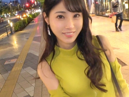 【スレンダー美女の淫乱覚醒】『もう我慢できない…』美乳美女が肉棒に反応！メス汁垂れ流しでヨガりまくり、エロすぎる喘ぎ声が響く！！