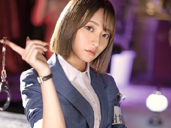 【ドS女王のチ○ポ調教】『フニャチンなんて許さないわよ♡』鬼カワ執行人が、ダメ男を激しい手コキ＆バキュームフェラで成敗！悲鳴をあげるほどのエロ責めで、チ○ポをギンギンにさせちゃう！