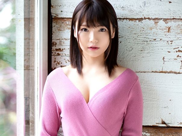 【人妻の危険な遊び】『旦那には内緒にして…』30代とは思えない美ボディ人妻が、禁断の浮気セックスに溺れる！Tバックから覗く美尻がたまらない！夫以外の男にオマンコを激しく突かれ、快感に喘ぐ！