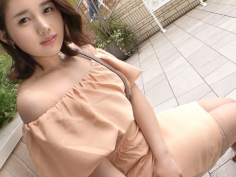 【むっちり人妻の禁断プレイ】『我慢できないの…』欲求不満な人妻が他人棒に夢中！熟れたボディとトロトロのマンコで濃厚セックスを貪り、快楽に溺れる熟れ頃人妻の淫らな夜♡