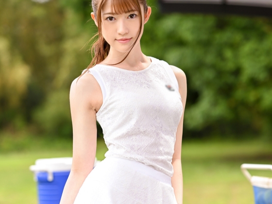 【汗だくテニス女子の野外プレイ】『外でするの興奮する…』スレンダーボディのスポーツ女子が野外で激しく絡み合う！汗だくになりながら熱いセックスを楽しむ姿にフル勃起必至！♡