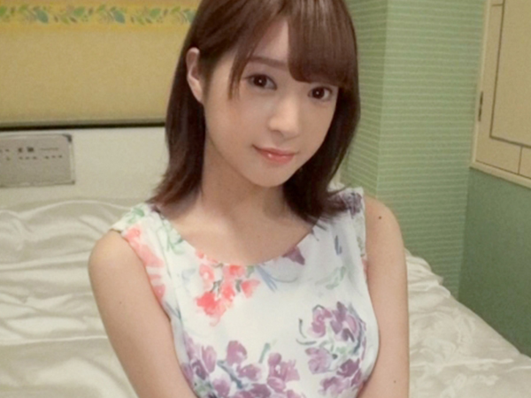 【ガーリー系お姉さんの甘い誘惑】『もっと激しく…』ベロチューで火がついた素人お姉さん!可愛い顔してチンポを欲しがるエロモード全開!顔面にザーメンぶっかけられても笑顔でご奉仕!