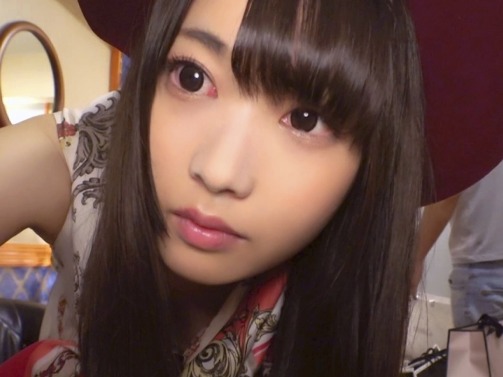 【福岡のお嬢様が豹変！】おしとやかなお嬢様が、福岡から上京して大胆に！美乳を揺らして騎乗位でノリノリ♡生ハメセックスで淫乱スイッチON！お嬢様の隠れたエロさが爆発する瞬間を激撮！