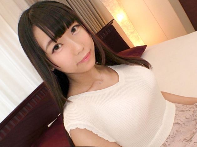 【キュートな美尻美少女】『もっと…もっと激しく…』スレンダーなボディをネットリと密着させ、濃厚なセックスに夢中！美尻を揺らしながら、快感に悶える姿は必見！可愛い顔してエッチなこと大好きな美少女の淫らな姿に興奮間違いなし！♡