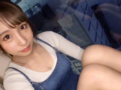 【美脚スレンダー美女の濃厚セックス】『奥まで突いて…』スラリと伸びる美脚が眩しい美女が、パイパンマンコを肉棒で激しくピストン！ズボズボと音が響くほどに突かれ、感じまくる姿は必見！美脚とエッチな腰使いに釘付け♥