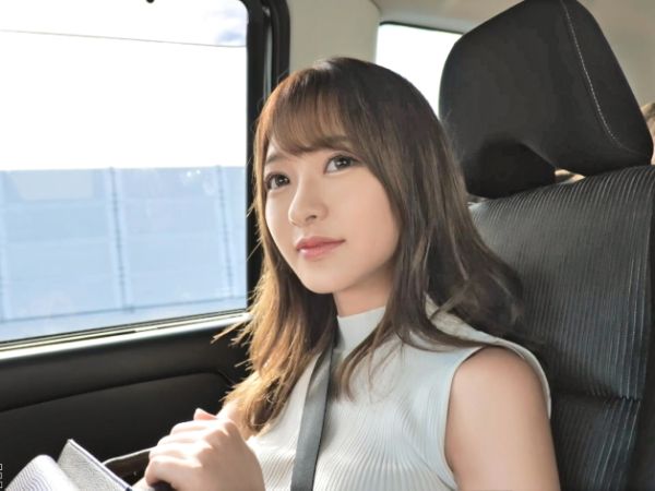【AV女優の素人宅訪問】女優さんが一般男性と甘々キスハメ!恋人気分でイチャイチャSEX、素人男性も大興奮で絶頂迎えまくり!!♡